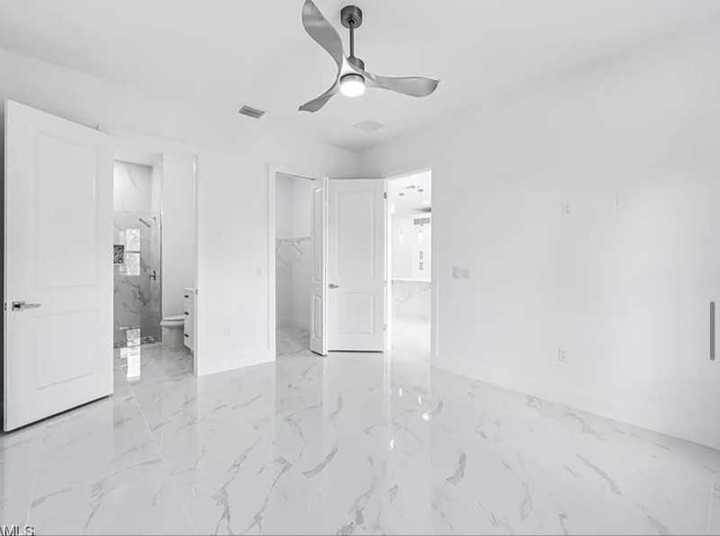 4716 Douglas Ln - Photo 7 of 12