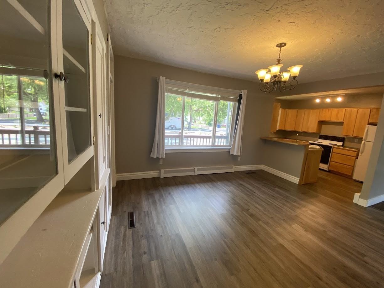 711 En #A - Photo 4 of 17