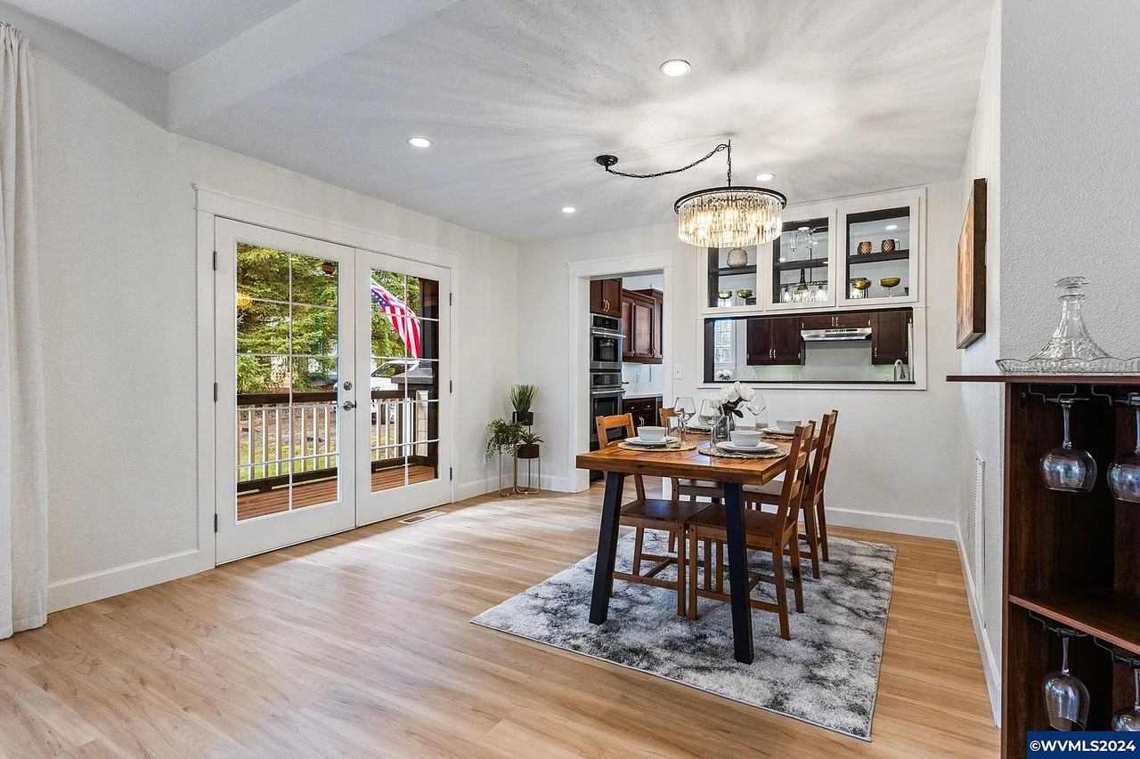 6030 Fern Hill Rd - Photo 7 of 19