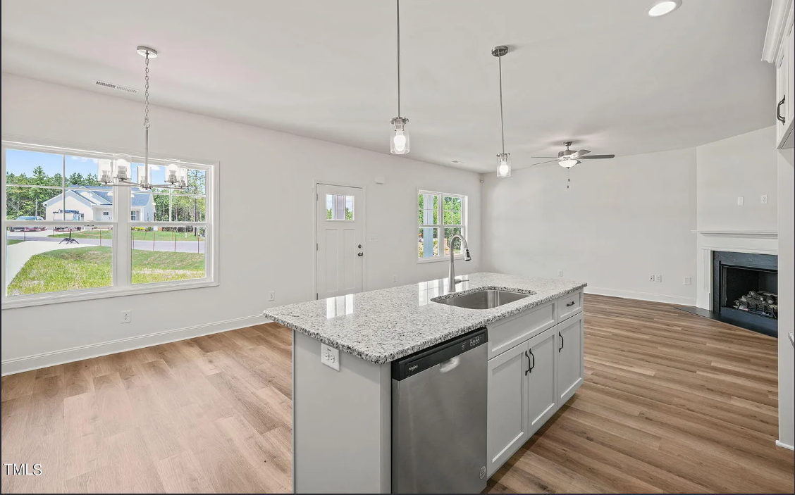 148 Harmony Trl - Photo 2 of 18