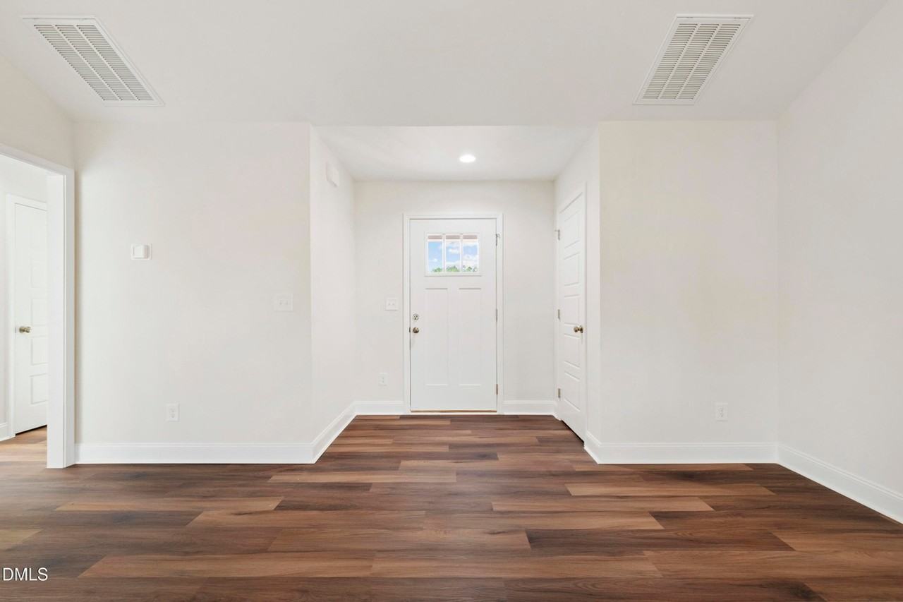 157 Harmony Trl - Photo 2 of 20