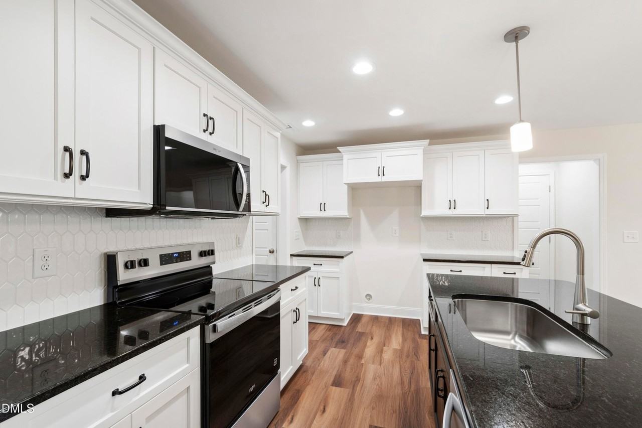 157 Harmony Trl - Photo 7 of 20