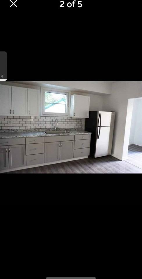 2118 Leishman Ave Frnt - Photo 2 of 5