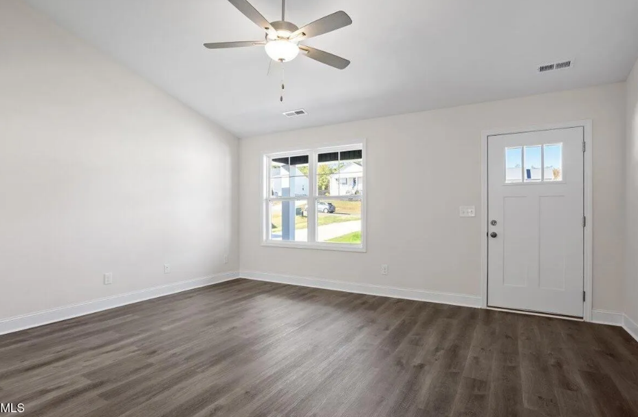 476 Placid Pond Dr - Photo 2 of 17