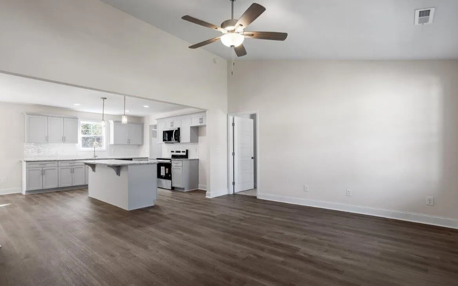 476 Placid Pond Dr - Photo 5 of 17