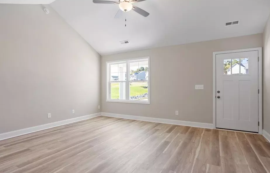 486 Placid Pond Dr - Photo 2 of 16