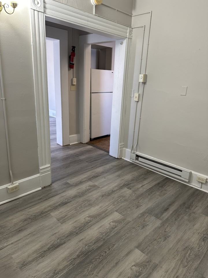 7Th St S/Johnson St. - Photo 7 of 17