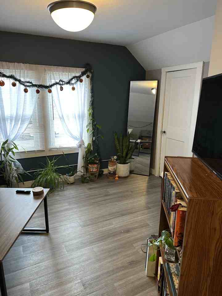 1621 Hyde Ave #1621 - Photo 2 of 19