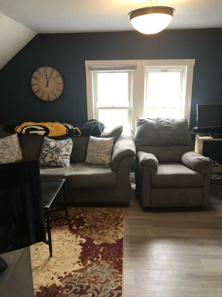 1621 Hyde Ave #1621 - Photo 3 of 19