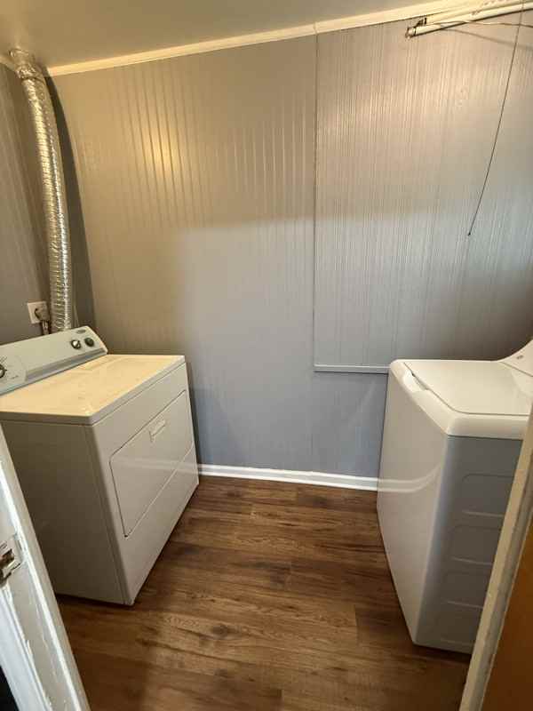 6503 Vandalia Ave - Photo 2 of 17