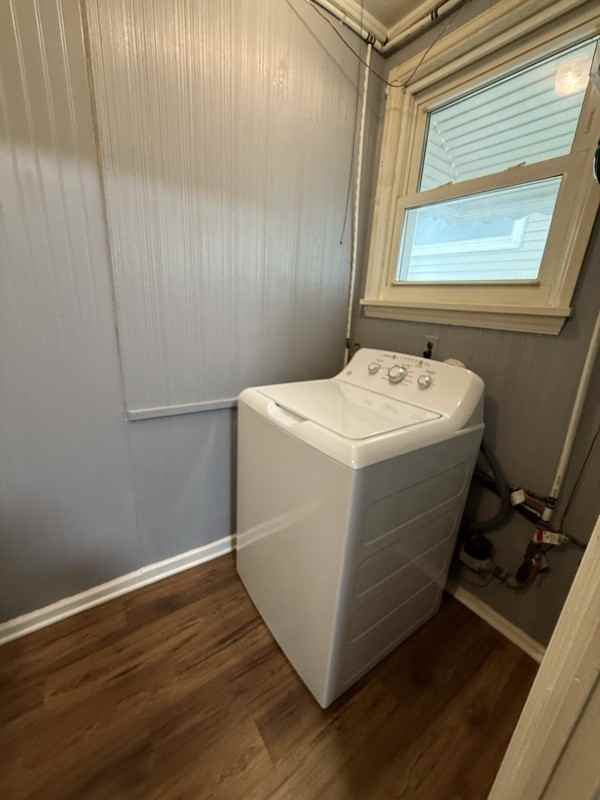 6503 Vandalia Ave - Photo 3 of 17