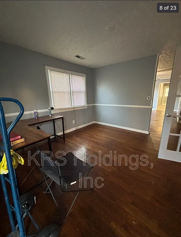 118 Virginia Ave - Photo 6 of 20