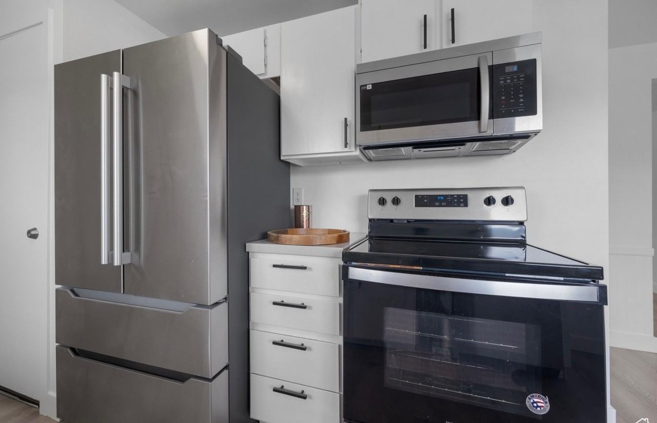 686 Tomahawk Dr - Photo 6 of 12