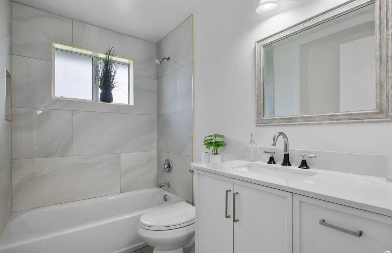 686 Tomahawk Dr - Photo 7 of 12