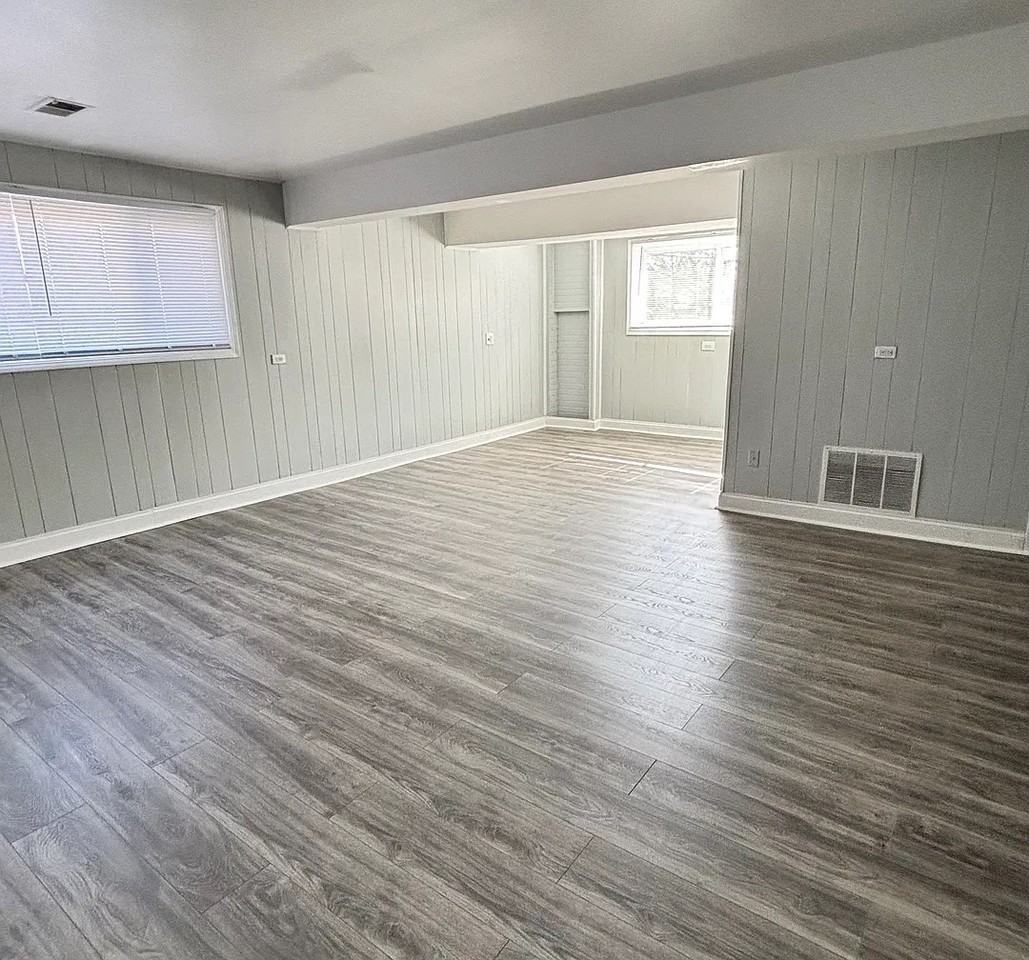 623 S Pierce Ave - Photo 3 of 9