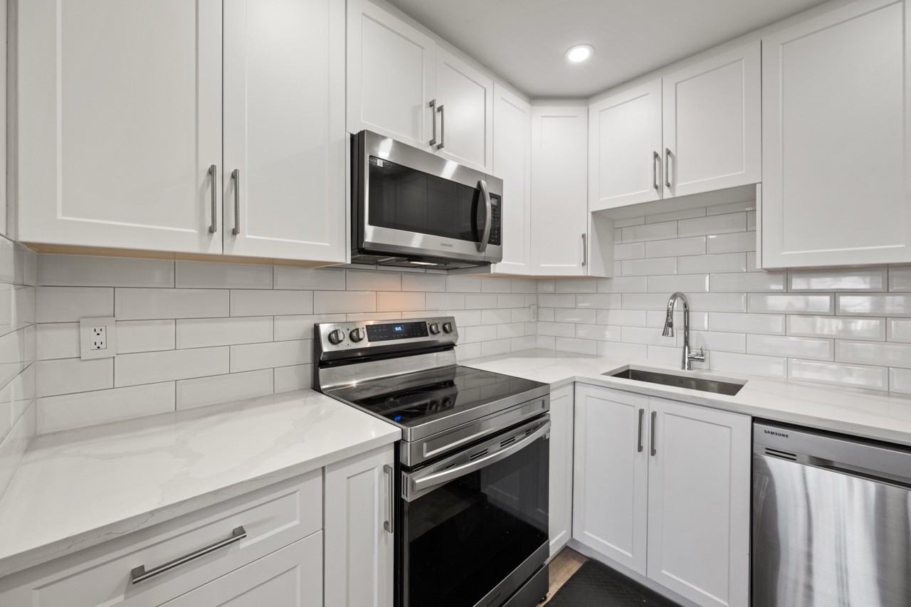 11464 Fisher Street #D255 - Photo 6 of 32