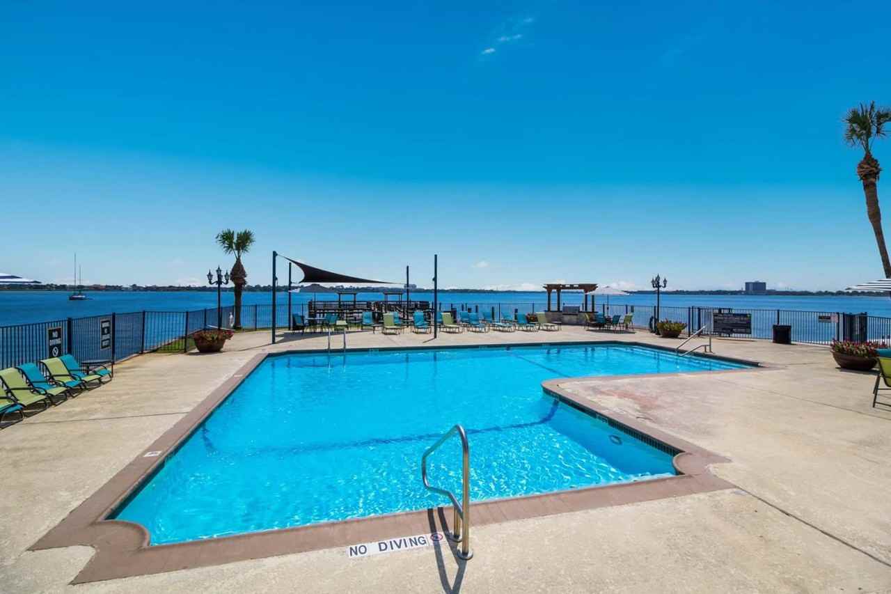 Encore on the Bay Apartments - Photo 2 of 50