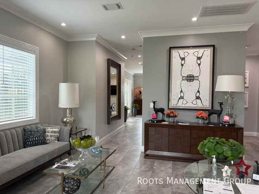 15863 Reddy Ln #15863R - Photo 3 of 9