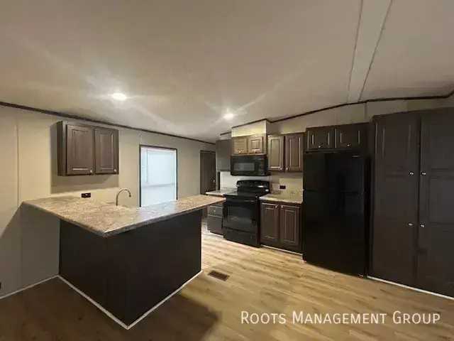 127 Brookview Dr #149 - Photo 3 of 14
