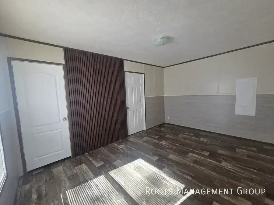 734 Hillside Dr #734 - Photo 6 of 14