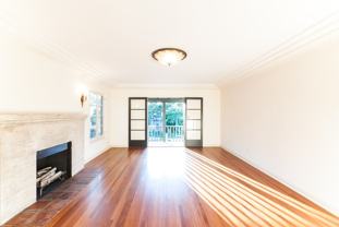 1066 S Genesee Ave - Photo 1 of 1