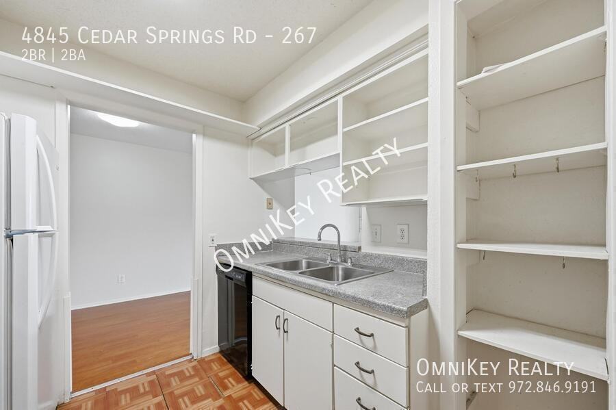 4845 Cedar Springs Rd #267