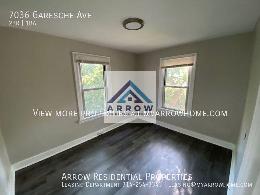 7036 Garesche Ave - Photo 5 of 17