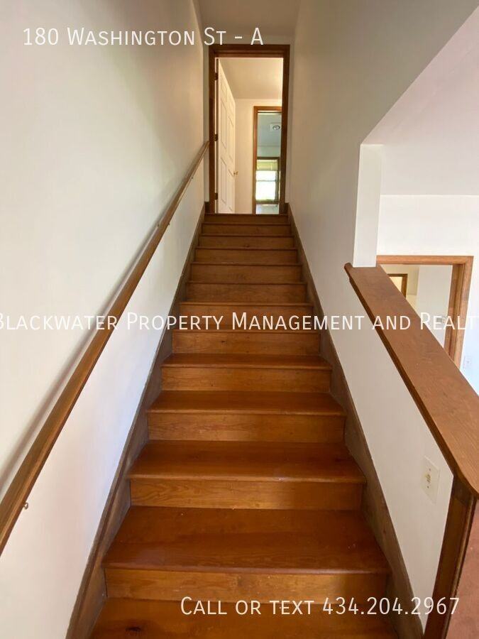 180 Washington St #A - Photo 4 of 18