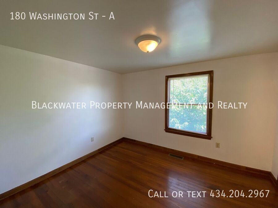 180 Washington St #A - Photo 7 of 18