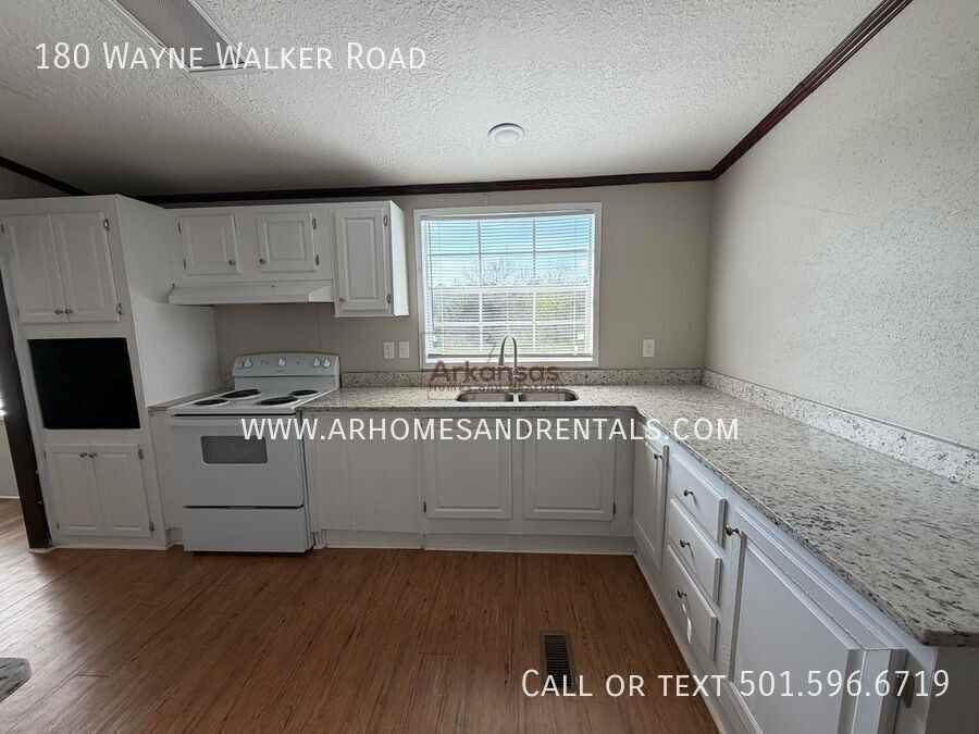 180 Wayne Walker Rd - Photo 5 of 17