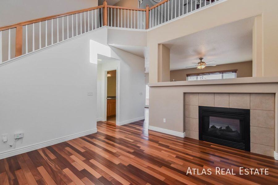 430 Winebrook Way - Photo 2 of 20