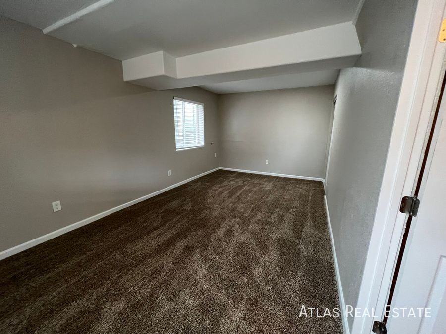 4413 Centerville Dr - Photo 6 of 18