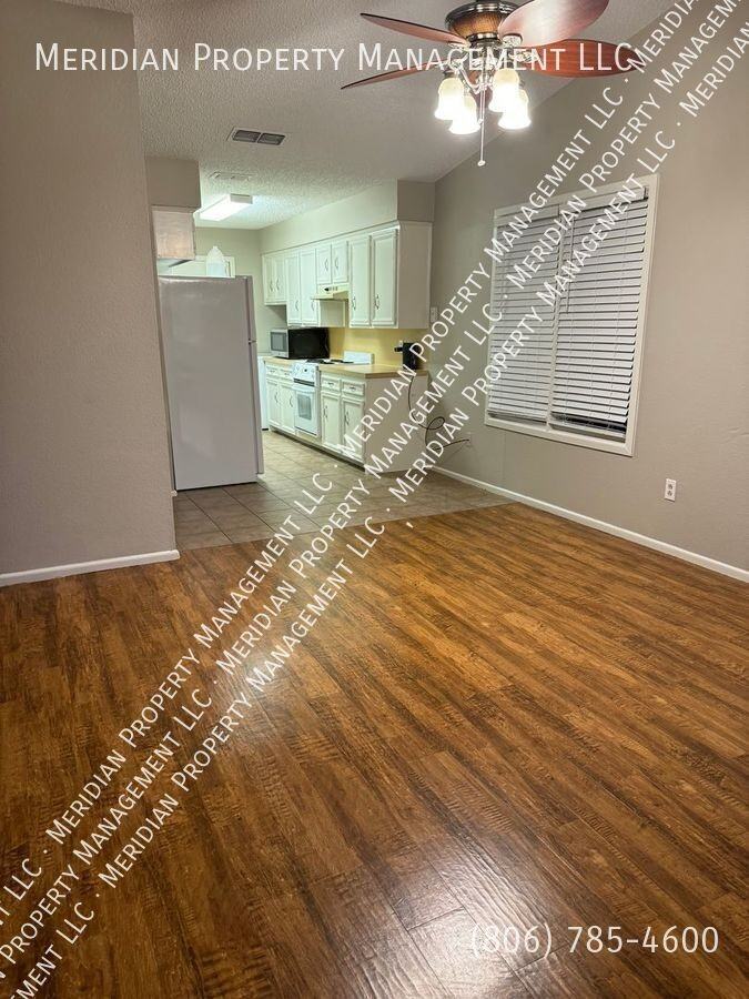 4763 2nd St - Photo 3 of 23