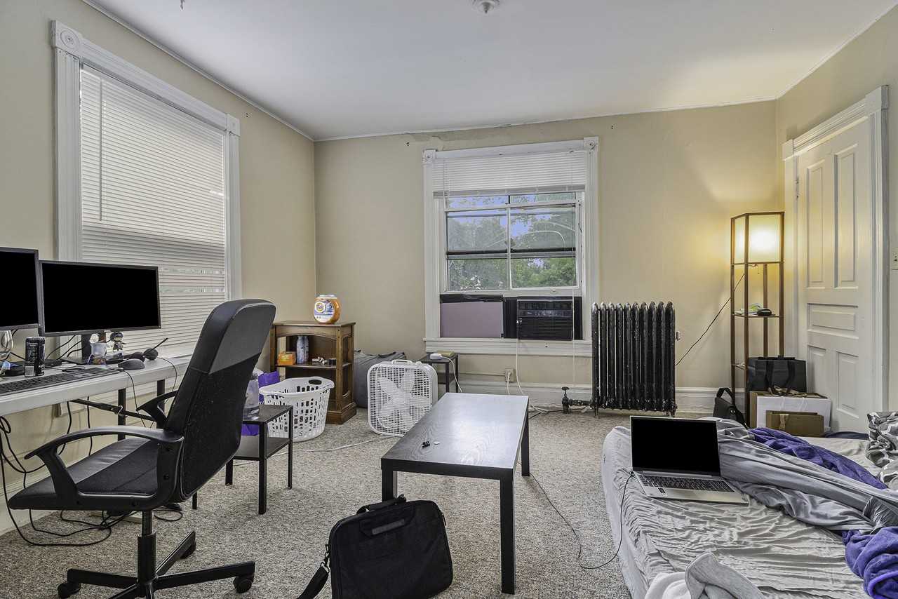 826 Mckinley Ave #3 - Photo 2 of 9