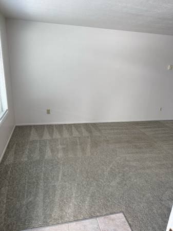 2458 Siskiyou Blvd #2458 - Photo 3 of 12