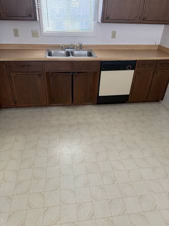 2458 Siskiyou Blvd #2458 - Photo 5 of 12