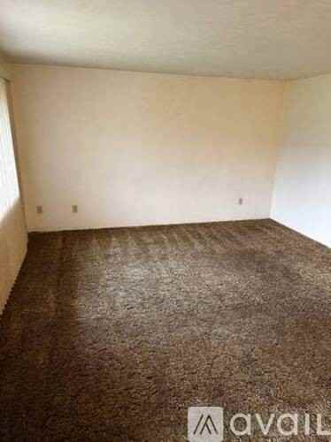 20 S 8th St #I - Photo 3 of 11