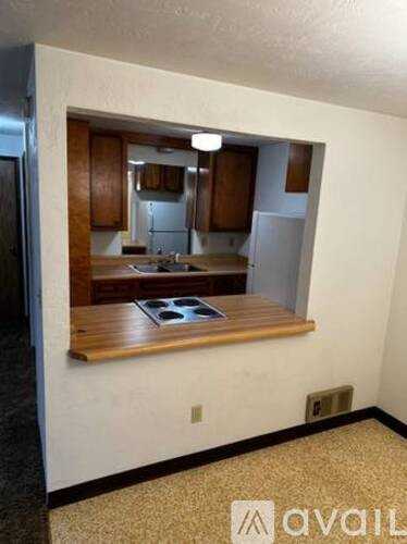 20 S 8th St #I - Photo 4 of 11