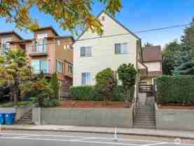 5210 11th Ave Ne #B - Photo 1 of 1