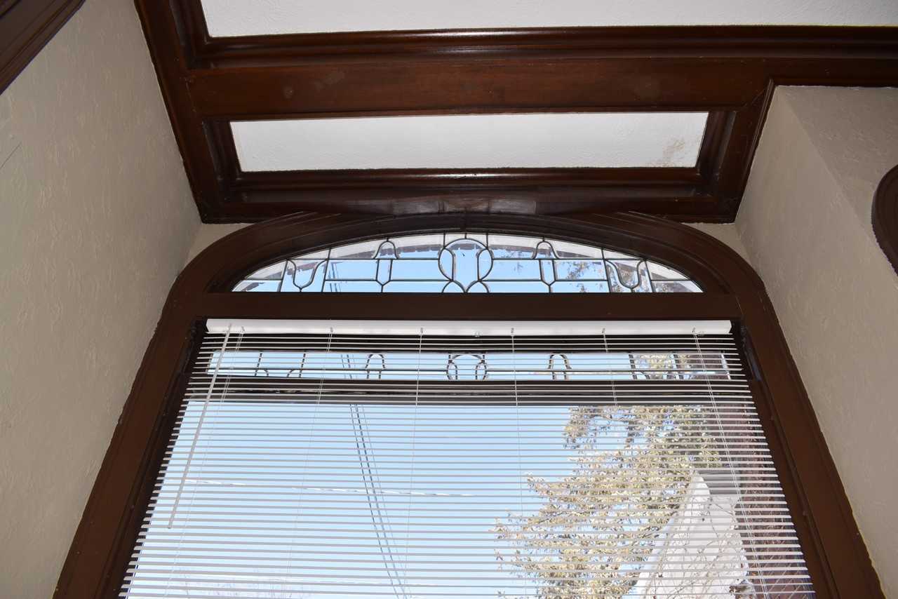 531 W Water St #1 - Photo 4 of 23