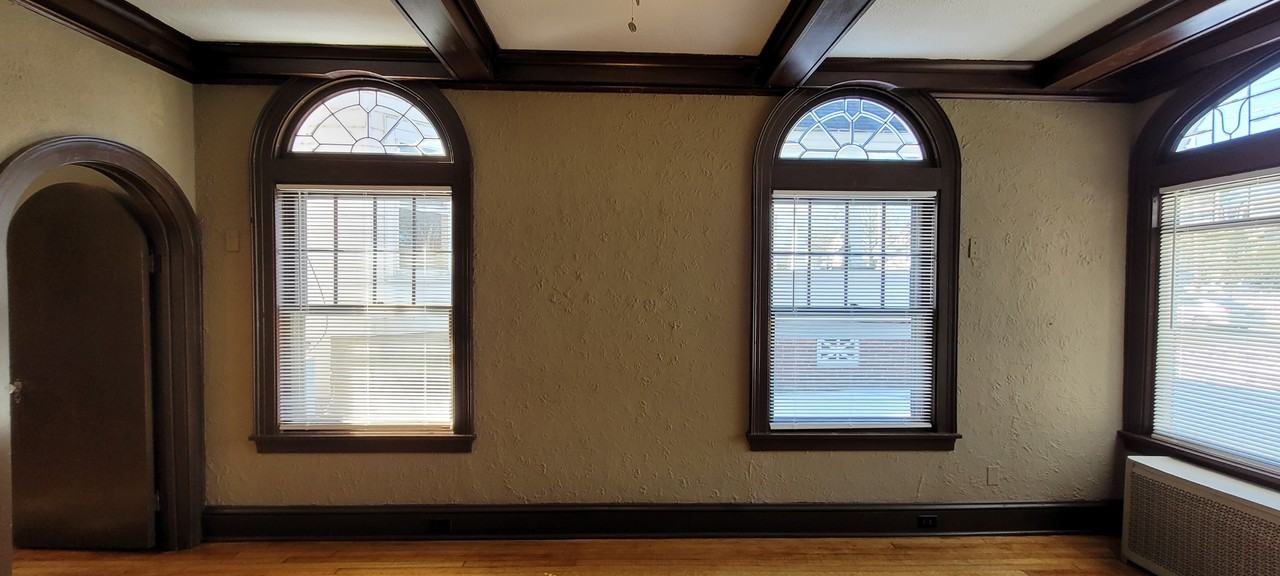 531 W Water St #1 - Photo 6 of 23