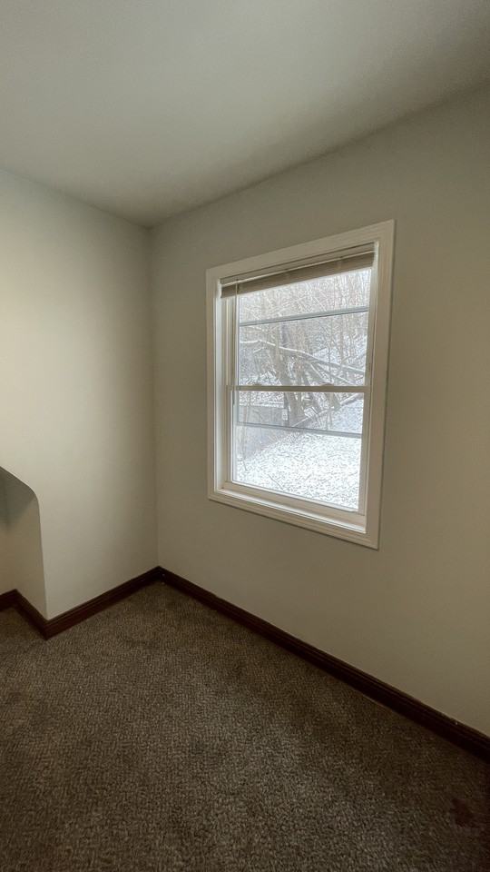 814 Green St #2 - Photo 4 of 30