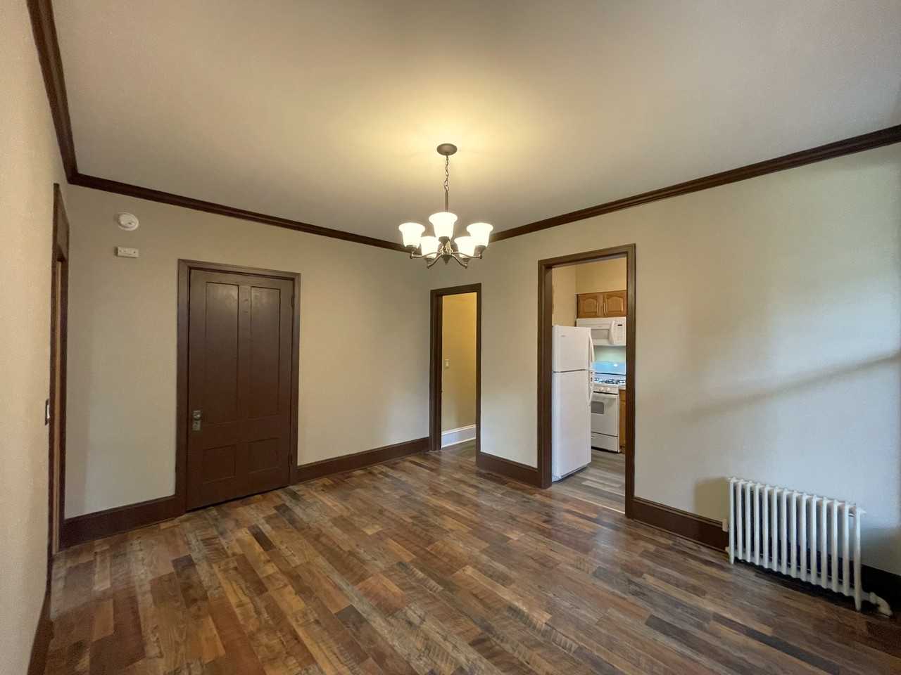 524 W Water St #2 - Photo 3 of 25