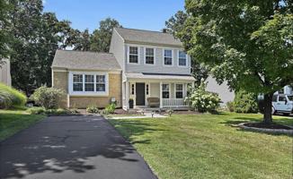 featured image of 30 Bentley Dr #NA