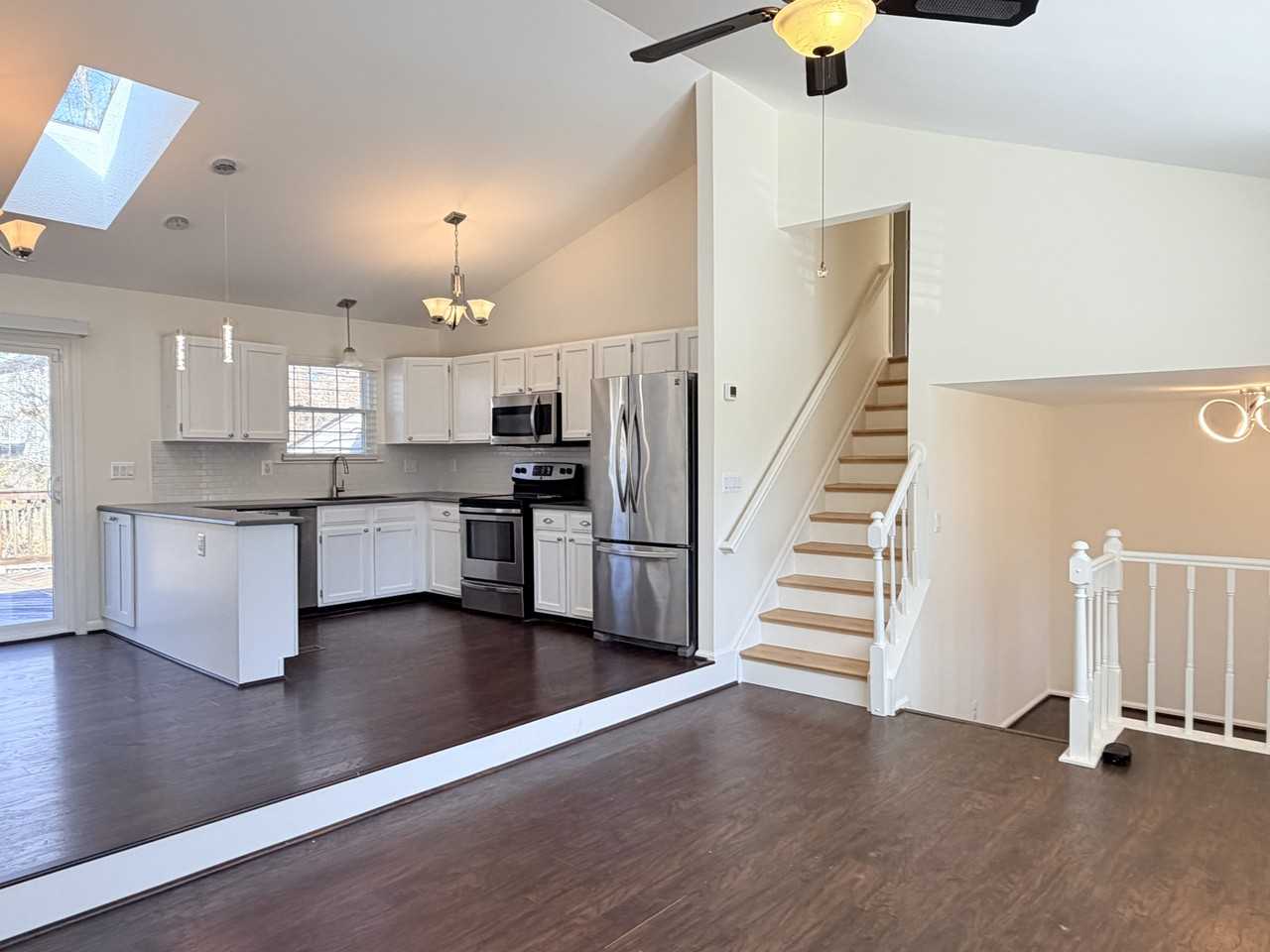 30 Bentley Dr #NA - Photo 5 of 18