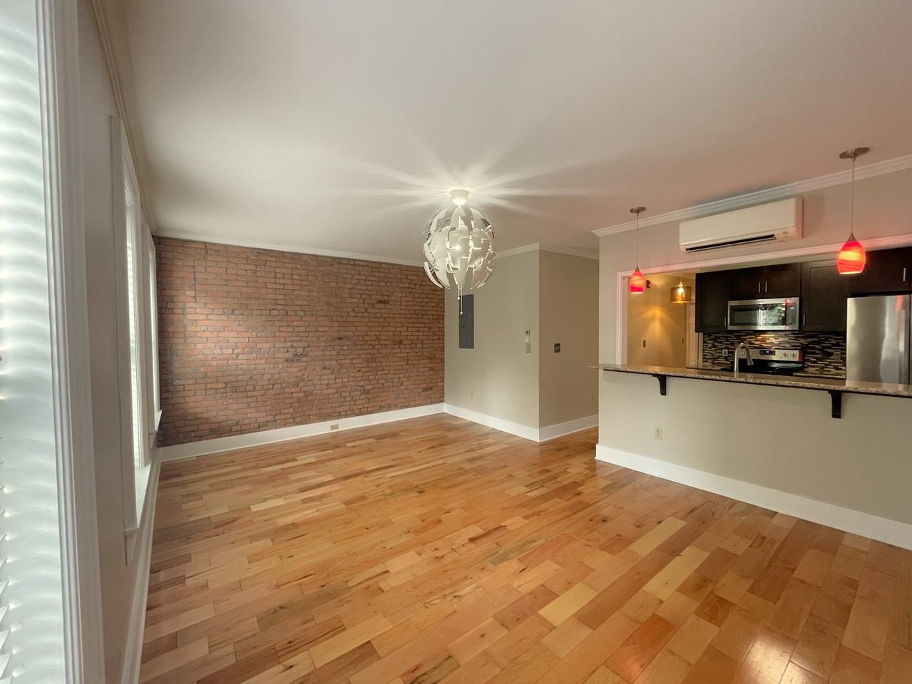 399 W Water St #4 - Photo 3 of 26