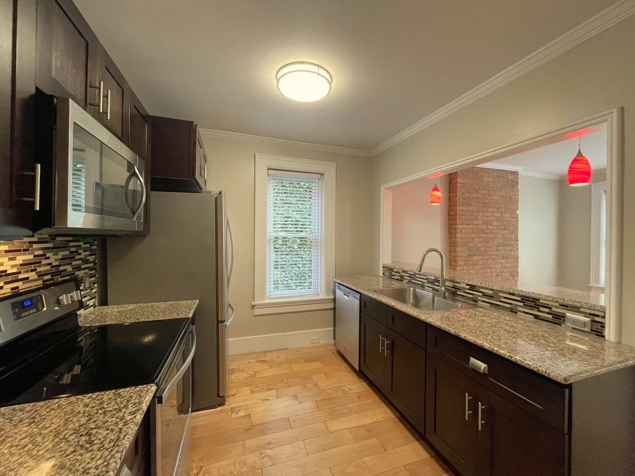 399 W Water St #4 - Photo 6 of 26