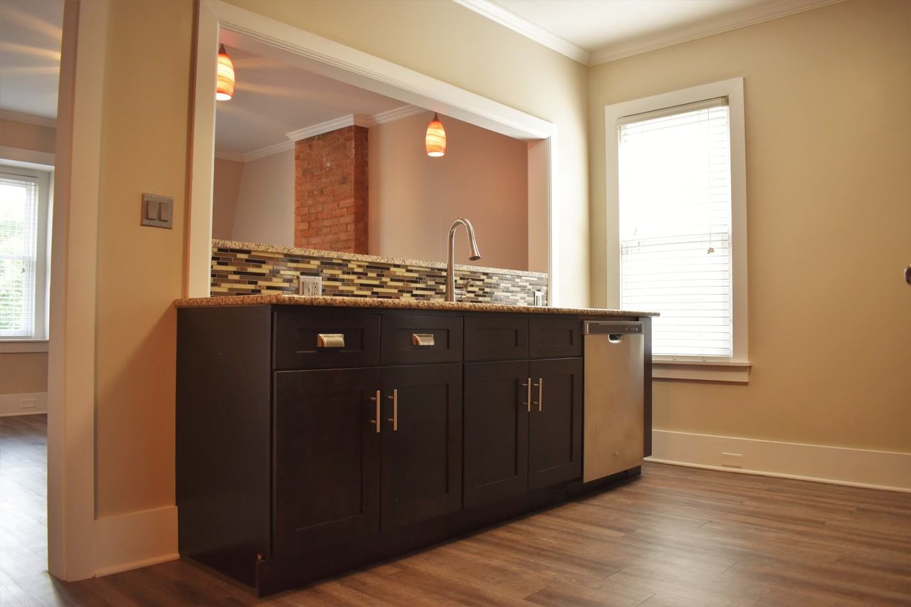 395 W Water St #5 - Photo 5 of 23