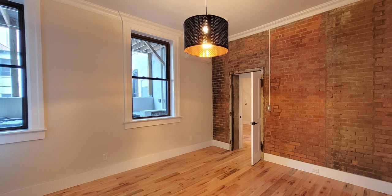 110 Baldwin St #203 - Photo 5 of 22