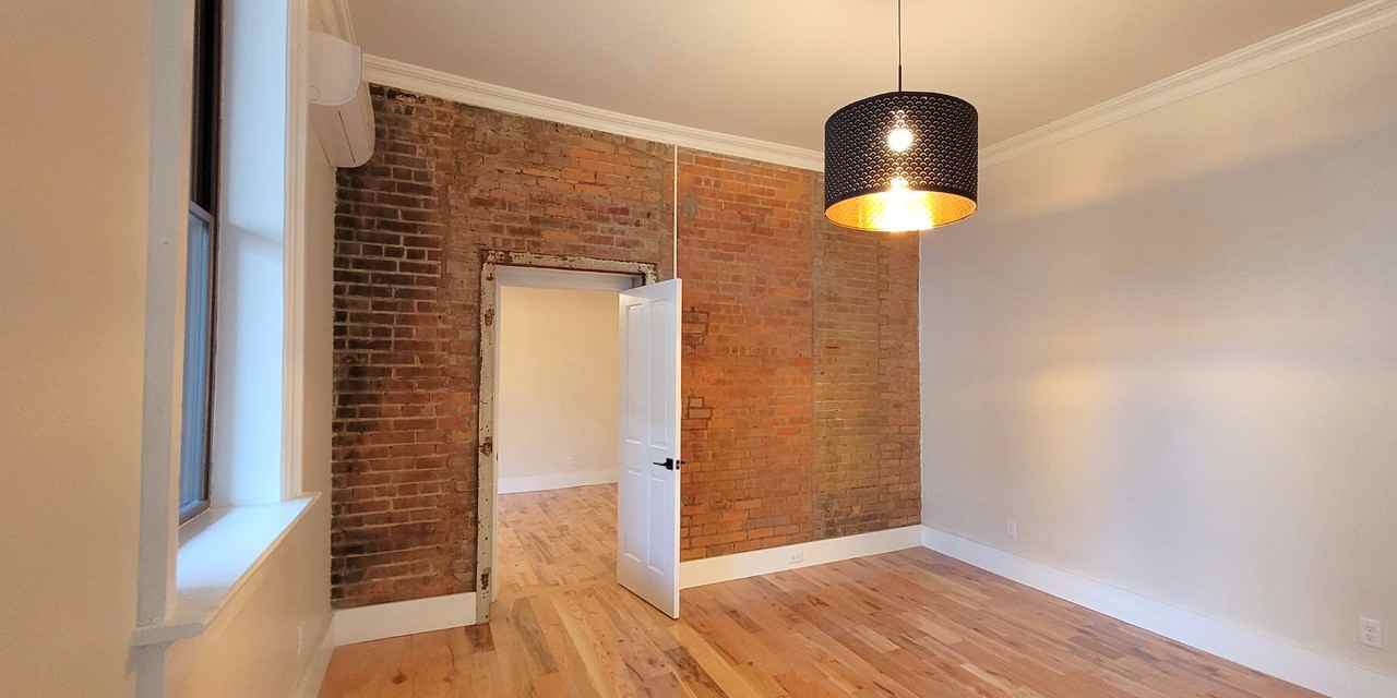 110 Baldwin St #203 - Photo 6 of 22